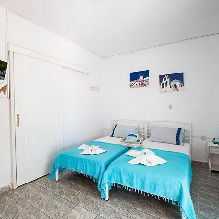 Apartment Lions Poros Town